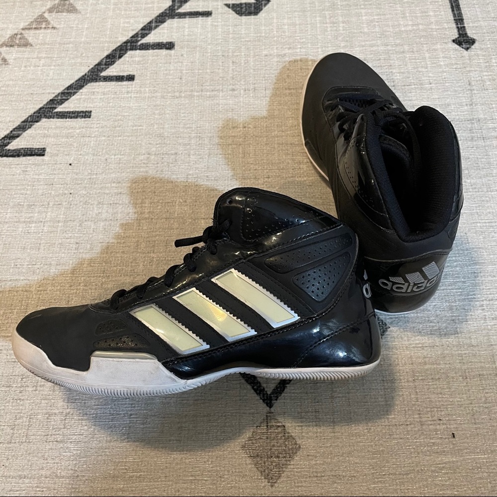 Women’s Adidas Basketball Shoes